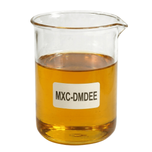 Amber liquid MXC-DMDEE amine catalyst in a glass beaker for one-component polyurethane foam (OCF) and sealants